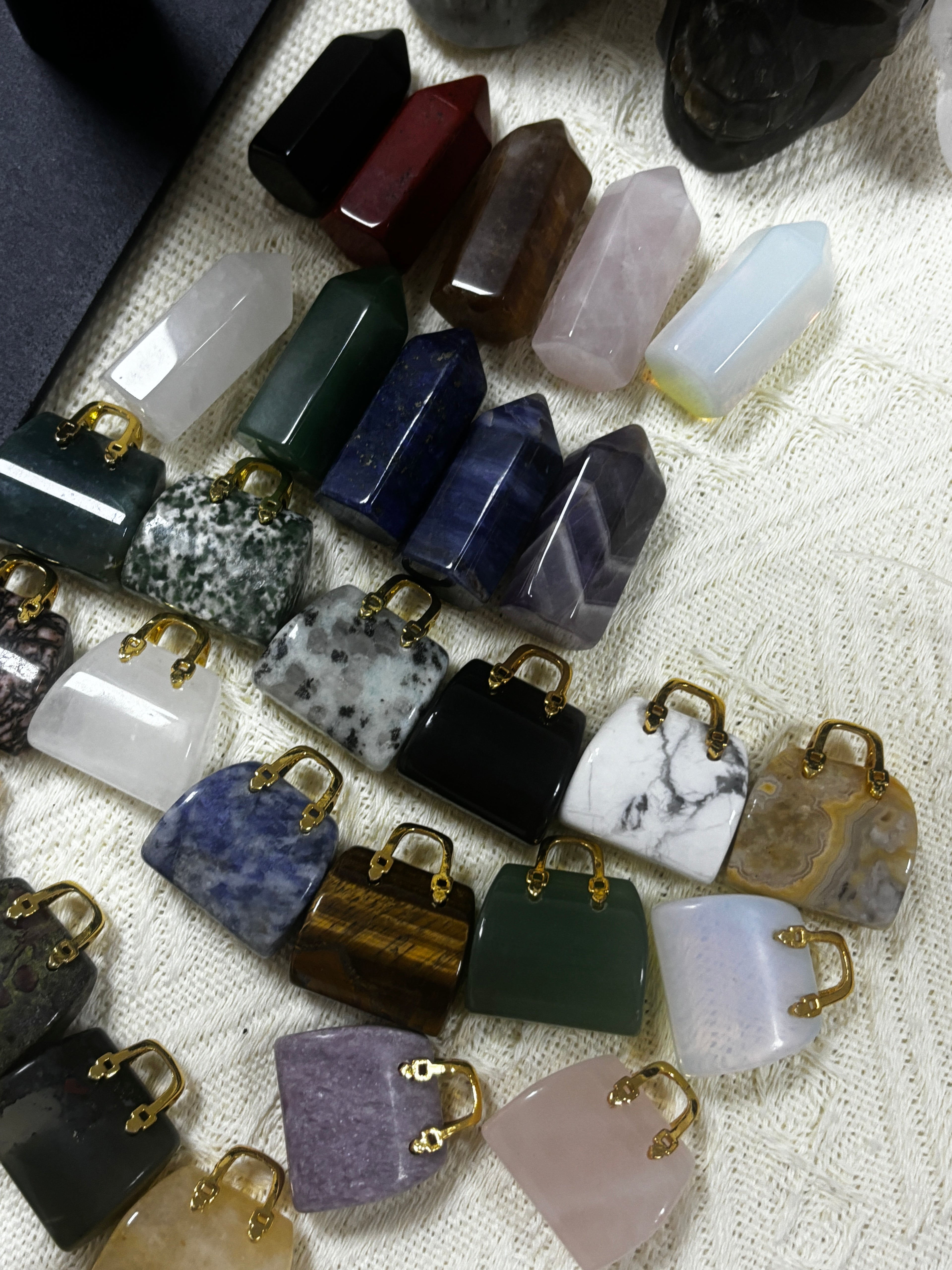 Natural crystal stone craftwork B